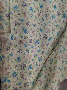 Vintage Floral Fabric 45"W x 147" L Blue,purple,pink Flowers White Background  - Bild 1 von 5