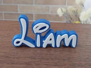 LIAM PERSONALIZAR DISNEY PLACA DE IDENTIFICACIÓN SIGNO PERSONALIZADO PUERTA ETIQUETA FUENTE PARED DORMITORIO AZUL - Imagen 1 de 2