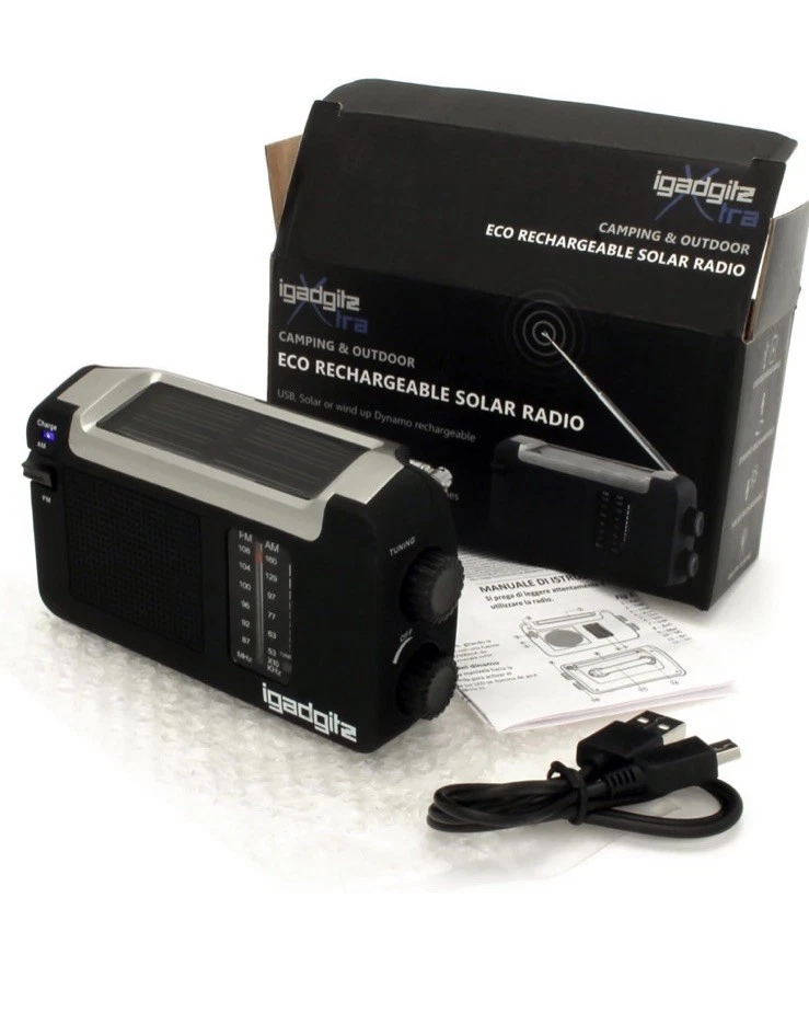 Radio AM/FM portátil iGadgitz Xtra U4457 cuerda solar y USB recargable negra - Imagen 1 de 4