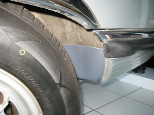 Steinschlagschutz f.Stoßfänger hinten Mercedes SL R107 450 SL 500 SL 350SL - Bild 1 von 7