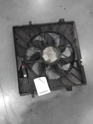 Motor ventilador radiador 166 tipo SUV VIN D 16-19 MERCEDES CLASE GLE 523935 Foto 1 de 4