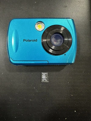 Polaroid Is048 16 Megapixels 3M WaterProof Teal Camera Tested With 4GB SD Card - Image 1 of 4