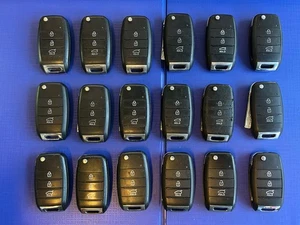 18 x Kia 3 button flip keys Sportage / Picanto etc - Picture 1 of 2
