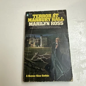 Marilyn Ross Terror At Marbury Hall  1975 vintage Gothic romance paperback - Imagen 1 de 16