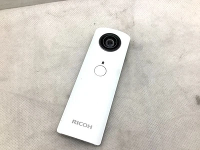Cámara digital RICOH Theta M15 360 blanca Foto 1 de 4