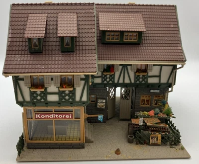 Vollmer 43683 Track H0 House Timbered Pastry Shop Ice Cream Parlor Built #K263 - Image 1 of 3