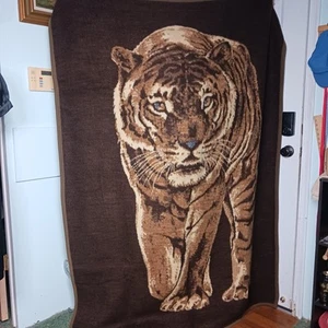 Vintage TAC Reversible Tiger Acrylic Blanket Throw H 76" X W 54" Brown Tan USA - Picture 1 of 5