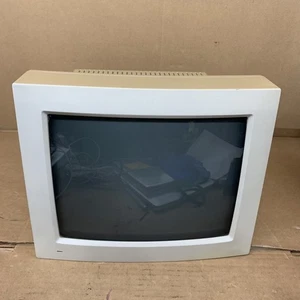 Vintage Apple Macintosh 12" RGB Display M1296 CRT Monitor - TESTED - Picture 1 of 8