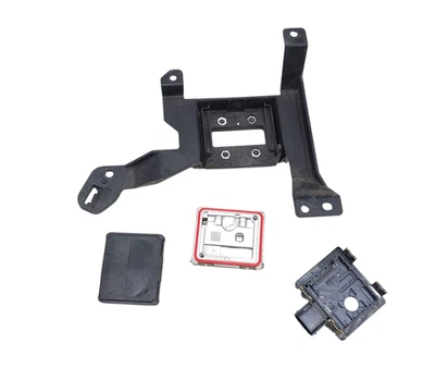 RADAR PER LAND ROVER Range Rover Evoque Serie M8D2-9G768-AF 204DTY Hybrid 2000  - Immagine 1 di 4