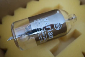 Varian 0563-K2466-304 Glas Bayard-Alpert Ionisationsmessgerät Röhre - Bild 1 von 3