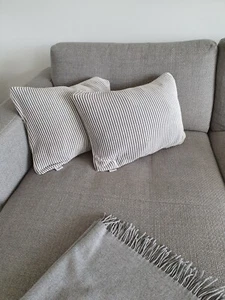 2 Kissen SCHÖNER WOHNEN grau-weiss gestreift, neuw. - Bild 1 von 3