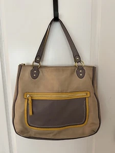 COACH 22430 Poppy HALIE Cappuccino/Oyster Glam Shoulder Tote Bag Msrp $348 - Picture 1 of 9