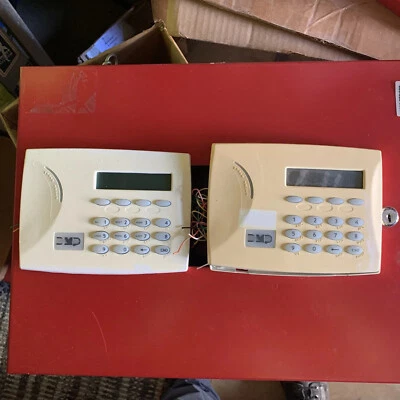 Teclados DMP Foto 1 de 2