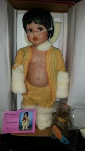 Paradise Galleries ~Gentle Bear Doll By Kelly RuBert Native American. NRFB - Bild 1 von 12