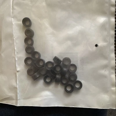 Черные резиновые смесители для сиденья клапана Delta DELRP1806MBS  - Изображение 1 из 3