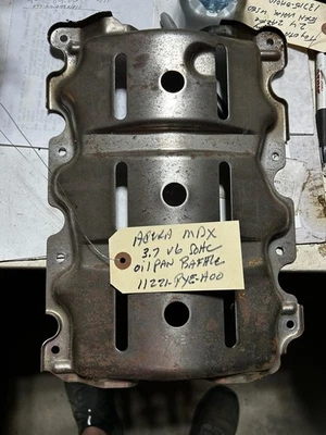 Deflector para cárter de aceite *usado se adapta a acura mdx 3664cc J37A1 SOHC 24V 2007-09 11221-RYE-A00 Foto 1 de 4