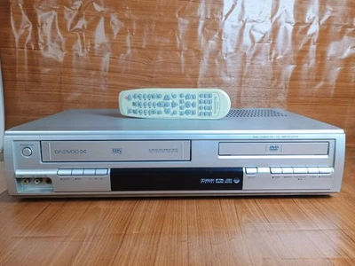 Daewoo SG-9210P VCR VHS DVD Combi Player - Won't Read DVD's - Remote - Image 1 of 4