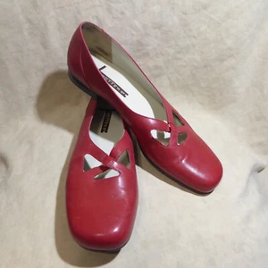 🥿 Trotters Comfort Ballet Flats sz 9.5 N Tomato Red Leather; Cross Staps - Picture 1 of 16