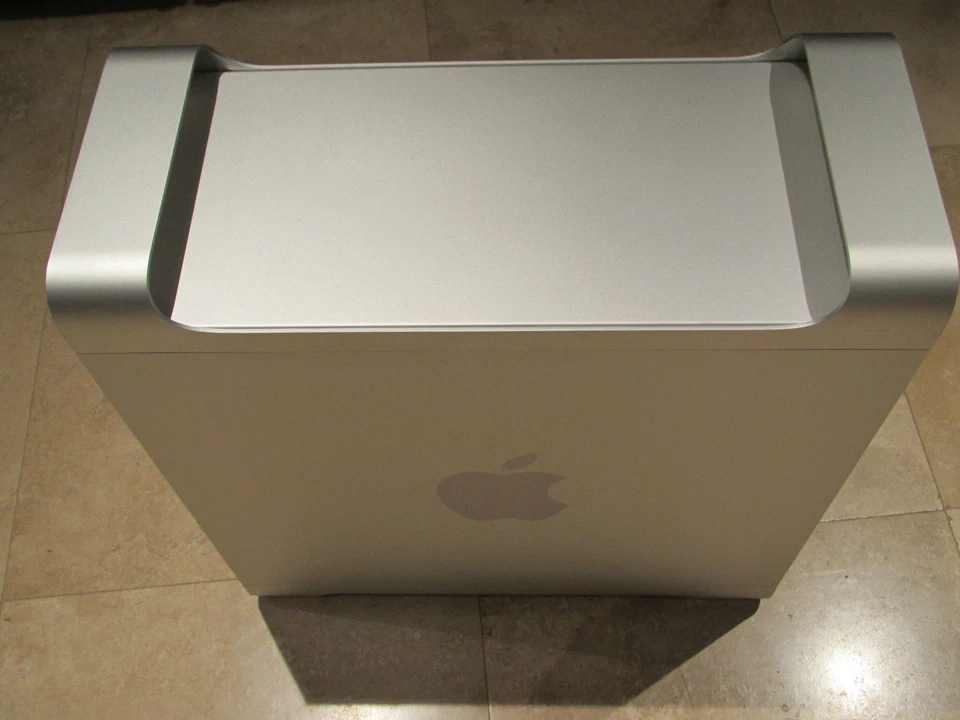 Apple Mac Pro 2 x 2.93GHz 12-Core Intel Xeon 2010 64GB ATI 5770 500GB SSD - Image 1 of 1