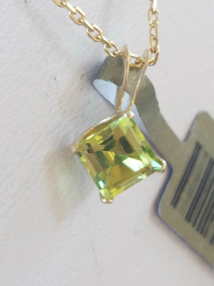 Peridot Labcreated Princess Cut Pendant 14kt Solid Yellow Gold  - Image 1 of 4