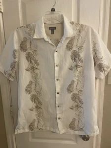 Camisa Van Heusen Para Hombre Talla L Crema Flor Logo Manga Corta Nunca Medida 16-16-1/2 - Imagen 1 de 8