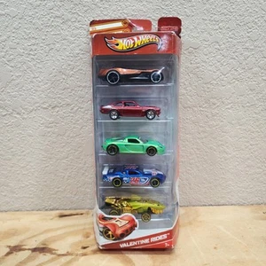 5 Hot Wheels Valentine Rides 2012 Target Exclusive Sharkruiser Porsche Carrera - Picture 1 of 7