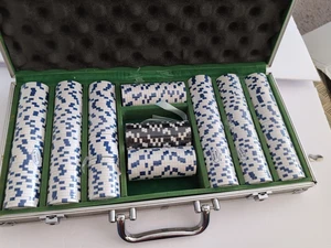 Nuevas fichas de poker con estuche - Imagen 1 de 4