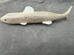 VINTAGE FISHING DECOY - Picture 1 of 7