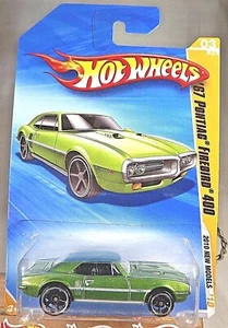2010 Hot Wheels #3 New Models 3/44 '67 PONTIAC FIREBIRD 400 Green w/Black OH5 Sp - Picture 1 of 5