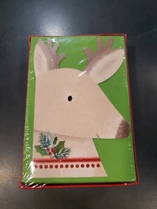 Tarjetas de Navidad en caja Hallmark de 40 unidades surtidas de renos y muñeco de nieve PX5479 - Imagen 1 de 2