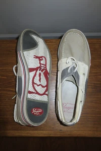 9 MEN ❤️ SPERRY PENGUIN ❤️ FLATS Shoes ❤️ AUTHENTIC CASUAL GREAT MAKASINE CANVAS - Picture 1 of 11