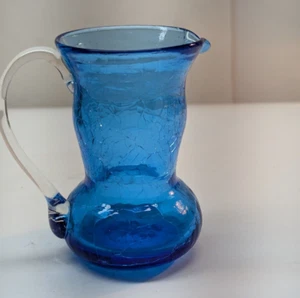 Kobaltblau Crackle Glas Milchkännchen mundgeblasen 4 Zoll Mini Krug - Bild 1 von 6