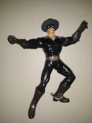 Figura de acción clásica ZORRO DE COLECCIÓN Z-Slashing Playmates Toys 1997 6" hombre enmascarado Foto 1 de 3