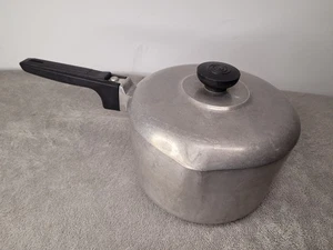Vintage Magnalite GHC 3 Quart 3 Liter Sauce Pan Pot Double Lip w/ Lid USA - Picture 1 of 8