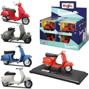 Maisto 1:18 Scale Motorbike Vespa Scooters Assortment - - Picture 1 of 8