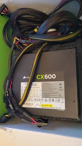 Corsair CX600 75-001668 Alimentation 600W 240V - Photo 1/1