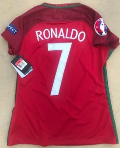 PORTUGAL EURO 2016 CHAMPIONS HEIM NIKE DAMEN FUSSBALL TRIKOT GROSS 7 RONALDO + AUFNÄHER - Bild 1 von 11