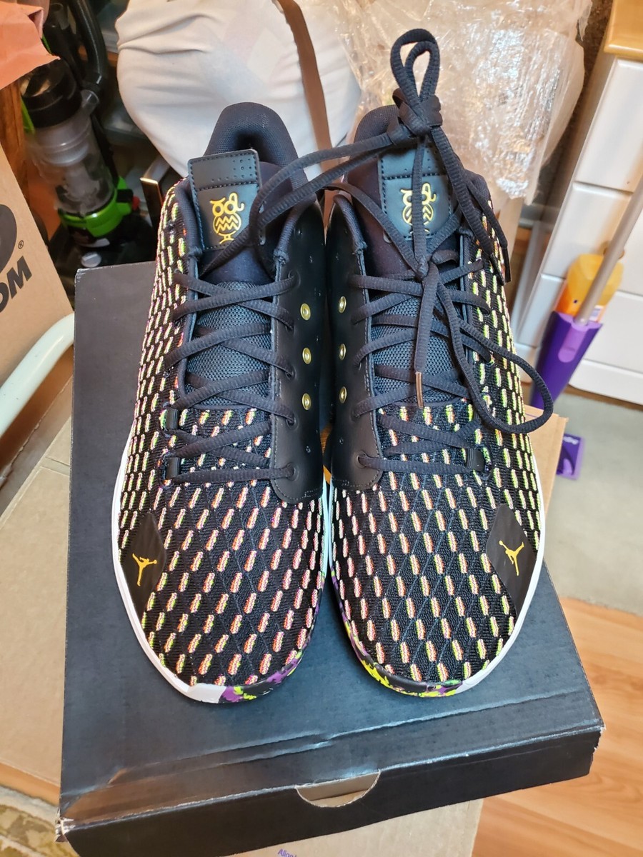 Jordan CP3.XII Dr. Jekyll and Mr. Hyde for Sale Jordan CP3.XII Dr. Jekyll and Mr. Hyde for Sale