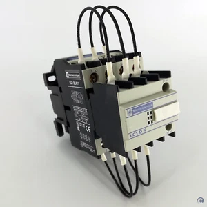 LC1DLK11-M7 CONTATTORE per commutazione di CONDENSATORI TRIFASE LC1 D.K 005825 - Foto 1 di 7