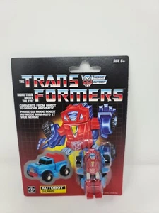 Transformers Autobot Gears Retro Reissue Walmart Exclusive 2018 - Picture 1 of 2