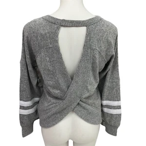 No Boundaries Top Womens XS (1) Open Back Pullover Varsity Gray Athleisure Gym - Picture 1 of 11