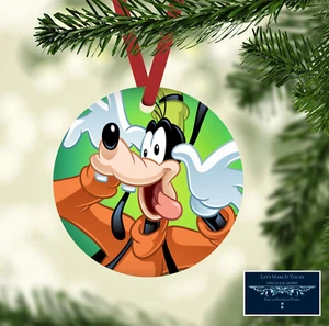 DISNEY GOOFY BEING FUNNY INSPIRED ART CUSTOM 3.5" ROUND METAL ORNAMENT GIFT TAG - Picture 1 of 1