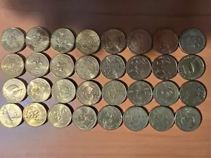 Private Listing - Mallery2020 - Shiny $1 Coins * 32 - Picture 1 of 10