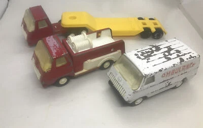 Vintage Three Piece Lot Of USA Tonka Tin Toys - Image 1 of 4