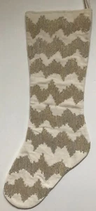 Crate & Barrel Samt Weihnachtsstrumpf mit metallischem Flammenstich - fester Rücken - NEU! - Bild 1 von 3