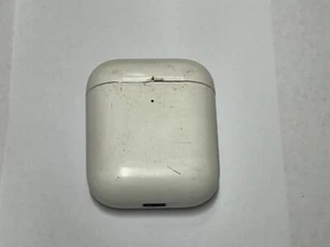 GENUINE APPLE AIRPOD WIRELESS CHARGE CASE (A1938) ONLY !! - Bild 1 von 18