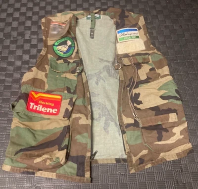 Camo Vest Saf Bak Altoona  with Hook Outdoor Vest with Pockets and Patches - Image 1 of 4