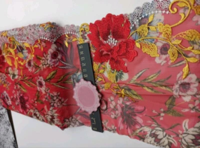 3.5 Yard 7.5" Wide Colorful Stretch Lace/Embroidered Red Floral/Gold Leves y0448 - Image 1 of 4