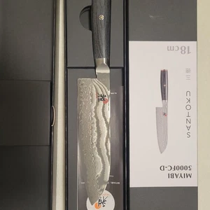 Miyabi 5000FC-D 18cm Santoku Knife Damascus Steel Wood Handle New - Picture 1 of 5