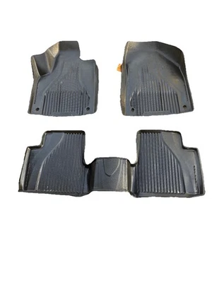 Jeep Cherokee Latitude Genuine Oem Floor Mats 2014-2023 - Image 1 of 2